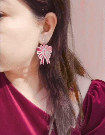 red bow earring